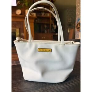 6/$25 Vintage Beige Valencia Top Handle Bag